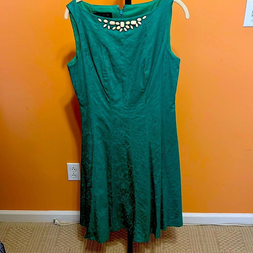 Jones New York beaded neckline dress size 8